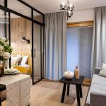 Dotyk natury: jak wybrać idealny rodzaj drewna na pochwyt balustrady, by pasował do schodów?